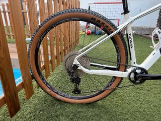 MTB Massi carbono 29” talla M – Shimano y RockShox