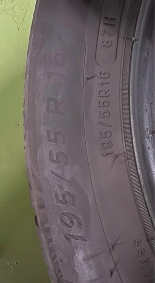 Neumáticos de coche