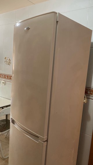 Nevera Whirlpool Blanca