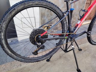 Bicicleta Cannondale Roja