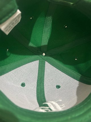 Gorra verde de los angeles