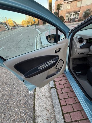 Renault ZOE 2015