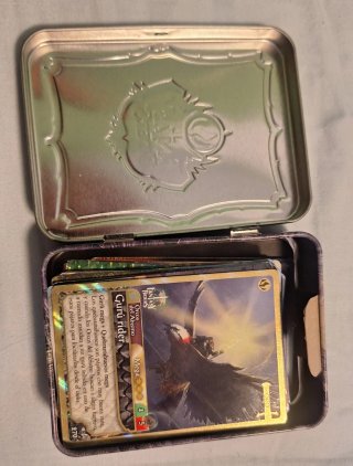 Caja de metal con 40 Cartas Fantasy Riders Panini