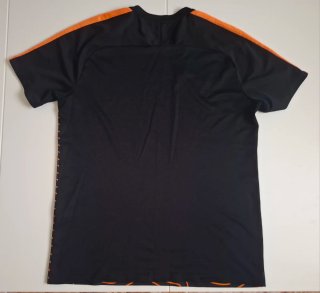 Camiseta Nike Deportiva