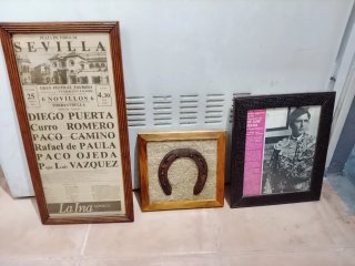 Cuadros taurinos Sevilla y foto torero