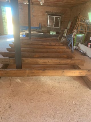 Pérgola o cenador de madera maciza