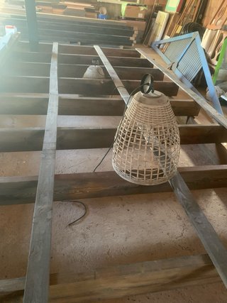 Pérgola o cenador de madera maciza