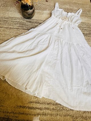 Vestido midi Zara blanco