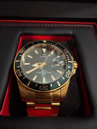 Reloj Jaguar J864 Swiss Made Dorado