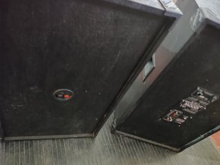 Altavoces SPA Negros