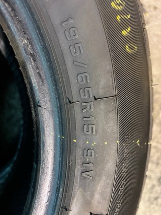 2 Neumáticos 195/65R15 91V DOT 4823
