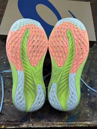 Asics Gel Nimbus 26 Paris Talla 42