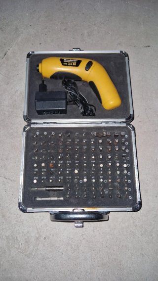 Destornillador Einhell BAS 3,6 AK con caja