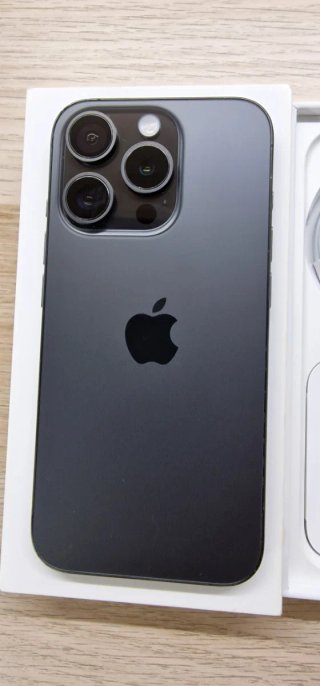 iPhone 15 Pro 128GB Negro/Gris