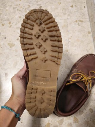 Zapatos náuticos de piel marrones