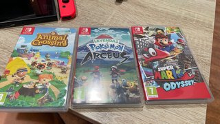 Nintendo Switch + Accesorios y Juegos