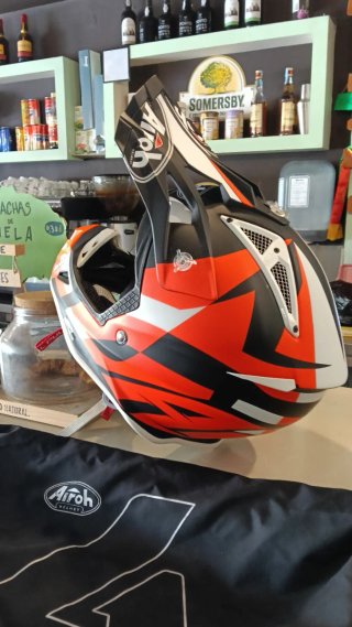 Capacete Airoh Aviator