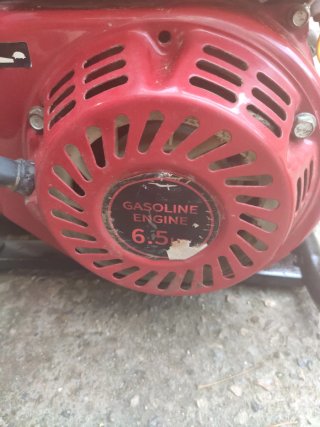 Bomba de agua gasolina MF 36