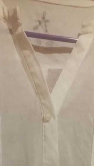 Camisa blanca fresca