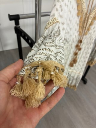 Vestido Alma en Pena blanco y dorado