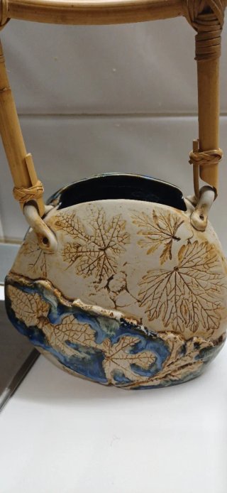 Vaso ceramica Tenmoku con manico bambu