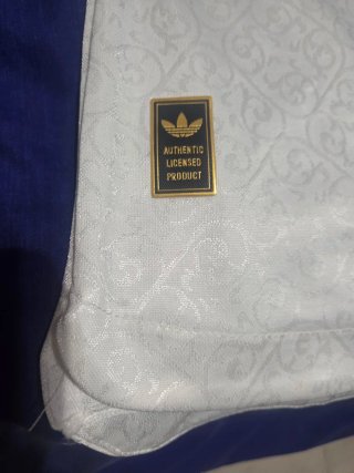 Camiseta fútbol España 2ª Equipación Adidas.