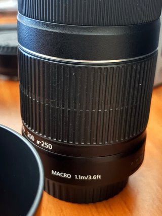 Canon EOS M50 Kit com 3 Lentes