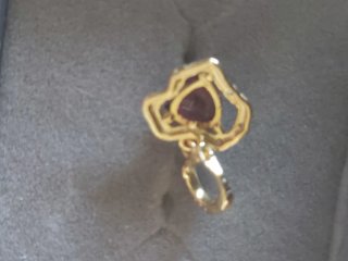 Colgante Corazón Granate Dorado