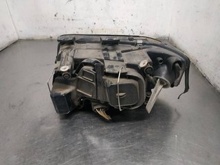 FARO DERECHO AUDI A6 BERLINA (4B2) 2.5 TDI 081411
