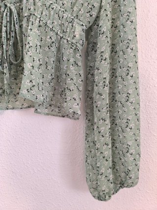 Blusa floral de Stradivarius