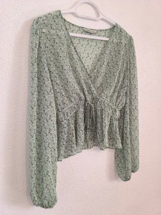 Blusa floral de Stradivarius