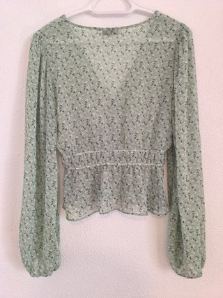 Blusa floral de Stradivarius