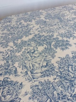 Retal 2 x1,40 Tuile de Jouy en loneta estampada