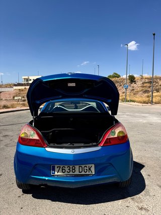 Opel Tigra 2005