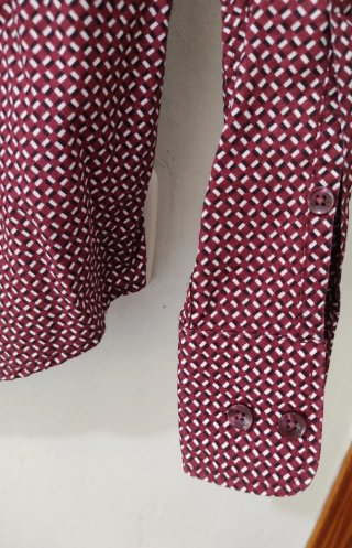 Camisa Armani Jeans Talla M Estampada Burdeos