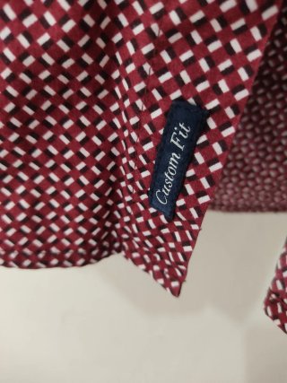 Camisa Armani Jeans Talla M Estampada Burdeos