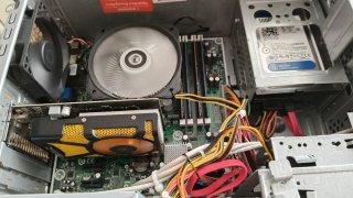 PC HP i5, 12GB RAM, 128GB SSD, 500GB HDD y Monitor