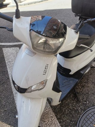 Motor Peugeot 125 Scooter con caja de repartidor