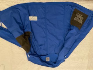 Cazadora Aigle Azul talla L