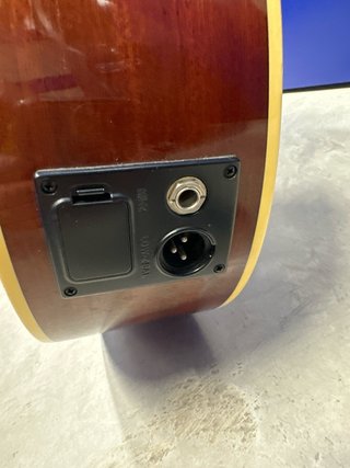 Guitarra Acústica Washburn Sunburst