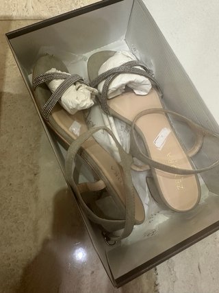Sandalias Zendra grises talla 38