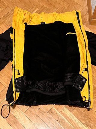 Conjunto esquí vintage amarillo y negro