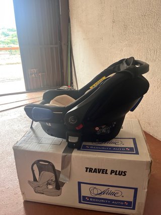 Arrue Travel Plus