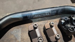 Manillar renthal y alzas de manillar protaper 28mm