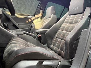 Volkswagen Golf GTI DSG