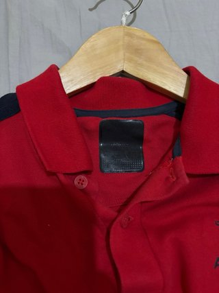 Polo Aston Martin Racing Rojo y Negro