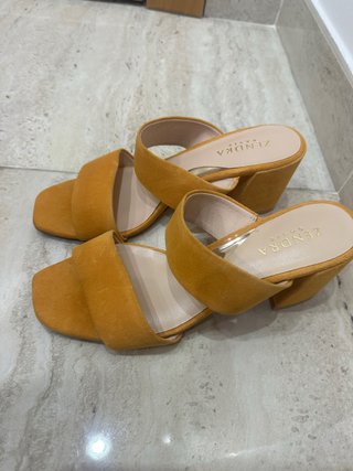 Sandalias Zendra Mostaza Talla 38