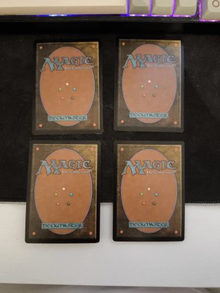 4x Magus of the Moon - The List - Inglés