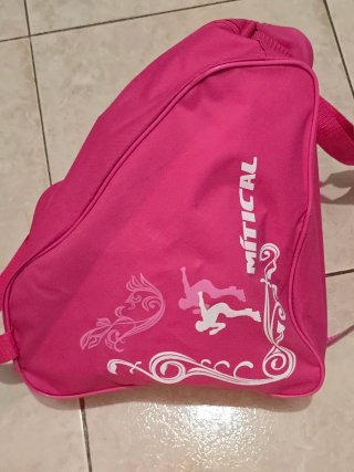 Patines infantiles morados con bolsa