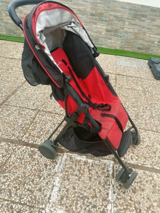 Silla de paseo Silver Cross roja